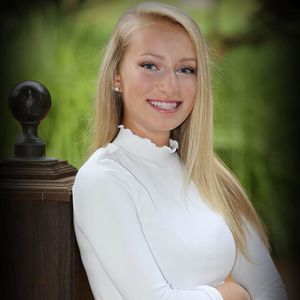 Meet your Posher, Megan